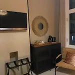 Nonne Blanche Bed and Breakfast 4*