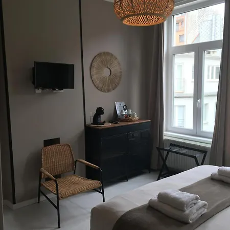 Nonne Blanche Nocleg ze śniadaniem 4*